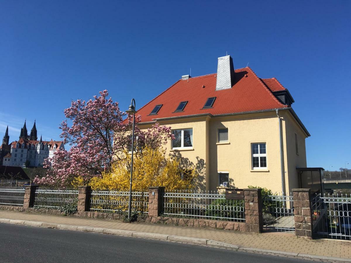 Ferienwohnung „Lena“ Meissen Luaran gambar